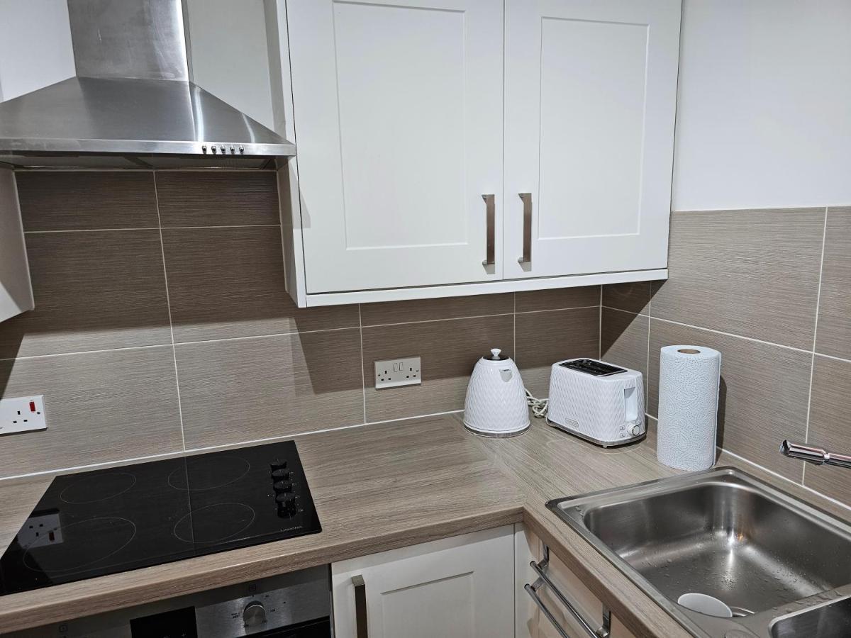 1 Bed Modern Flat Apartment ดิดคอท ภายนอก รูปภาพ